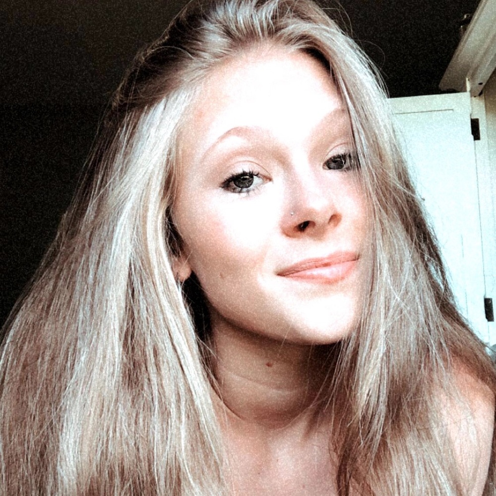 Meet your Posher, Jillian